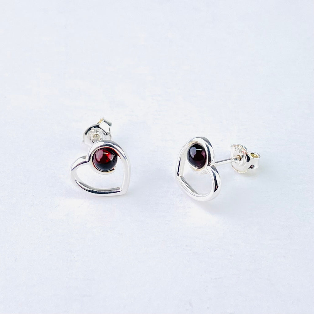Simple white online stone earrings