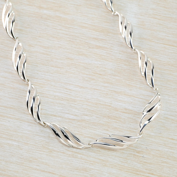 Sterling Silver Open Wave Linked Necklace by JB Designs.