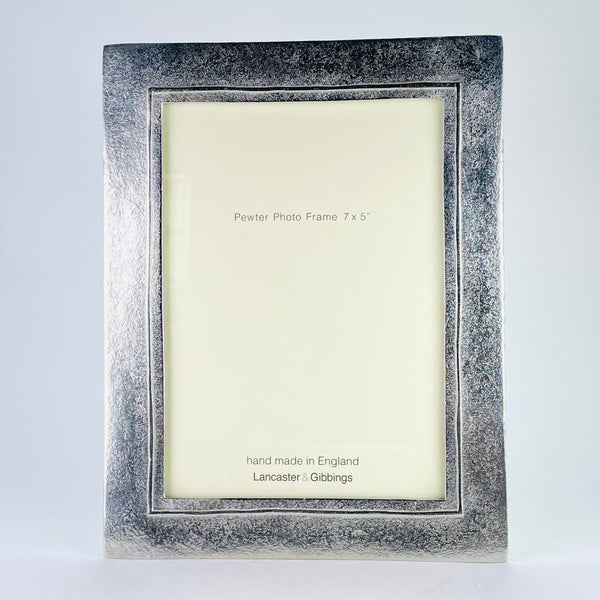 Handmade Raised Line Design Pewter Photograph Frame for 7" x 5" Picture.