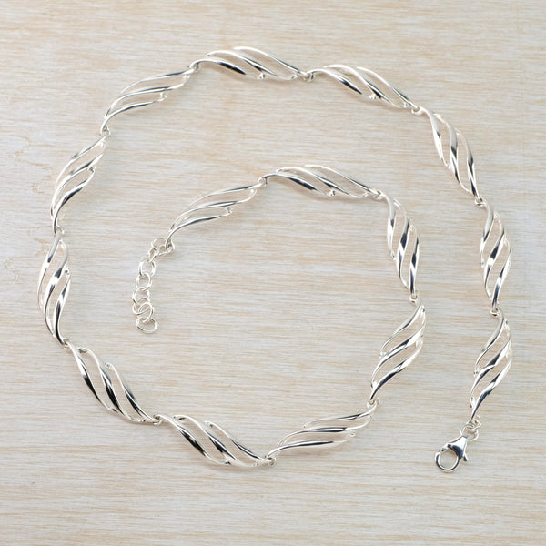 Sterling Silver Open Wave Linked Necklace by JB Designs.