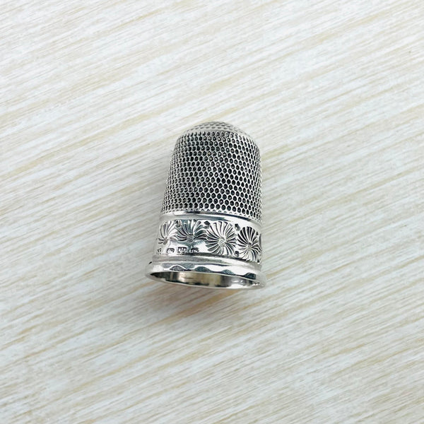 Antique Silver Thimble Hallmarked Chester by Charles Horner.