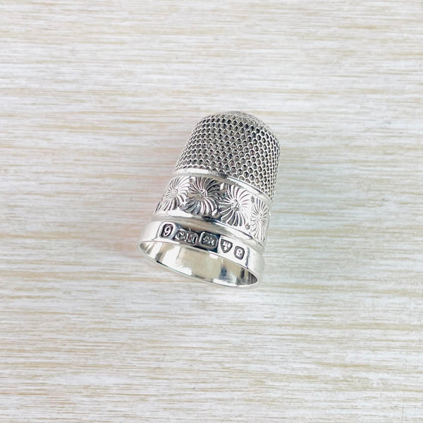 Antique Silver Thimble Hallmarked in Chester, 1916