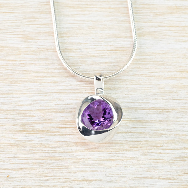 Faceted Amethyst and Sterling Silver Pendant.