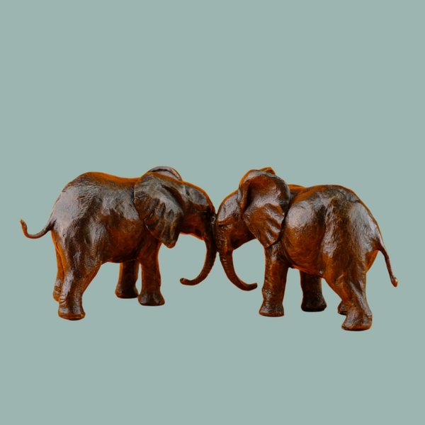 Bronze 'Best Friends Elephants' by Michael Simpson.