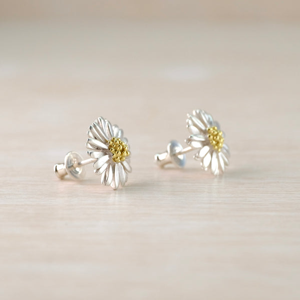 Medium Handmade Silver Daisy Stud Earrings by Sheena Mcmaster.