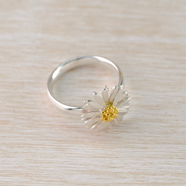 Sheena McMaster Silver and Gold Plated Daisy Ring.