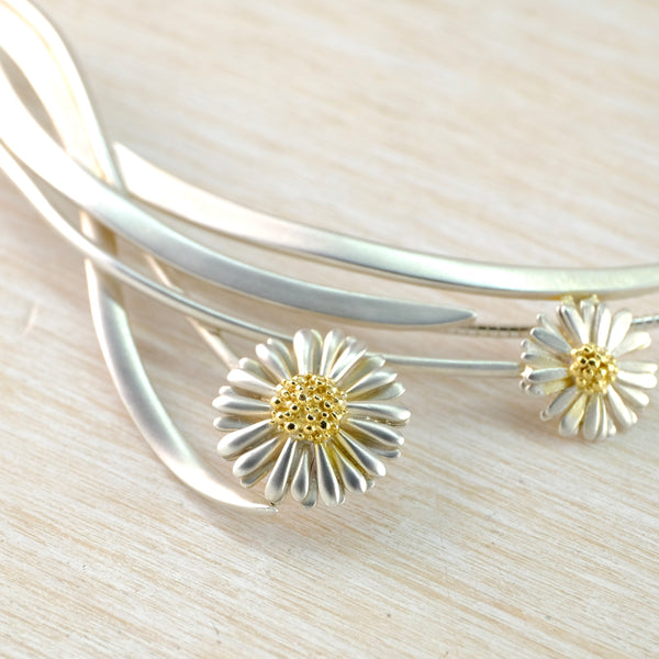 Handmade Silver Daisy Necklace by Sheena McMaster.