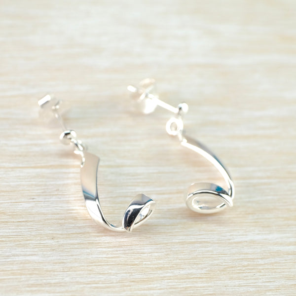 High Polished Sterling Silver Twist Drop Earrings.