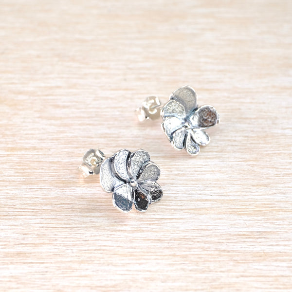 Flower Stud Earrings in Oxidised Silver.