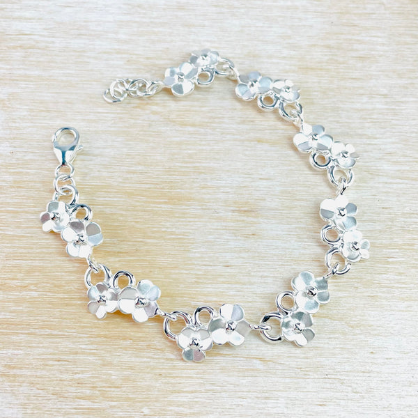 Satin Silver 'Forget-me-not' Bracelet.