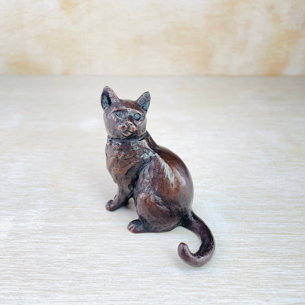 Bronze 'Sitting Cat' by Michael Simpson