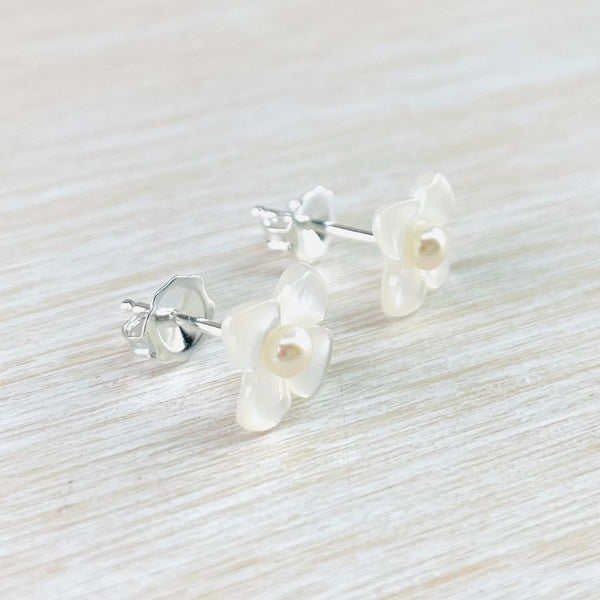 Carved Mother of Pearl and Fresh Water Pearl Flower Stud Earrings.