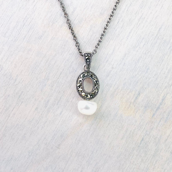 Marcasite and Silver Pendant with Pearl.