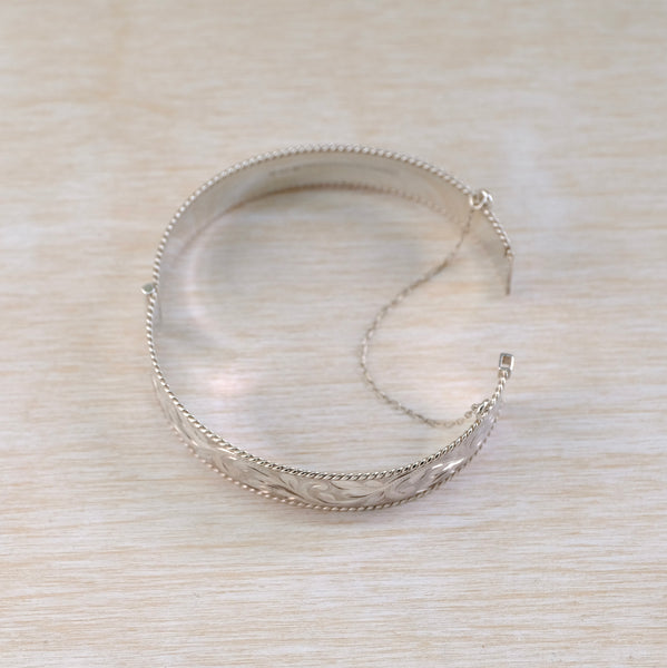 Vintage Engraved Silver Bangle Bracelet, Hallmarked in Birmingham 1982