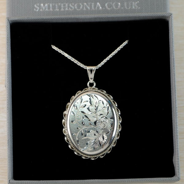 Vintage Sterling Silver Oval Locket Pendant, Hallmarked Birmingham, 1975