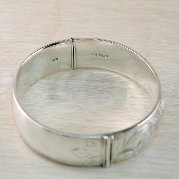 Vintage Silver Bangle Bracelet, Hallmarked in Birmingham 1967.