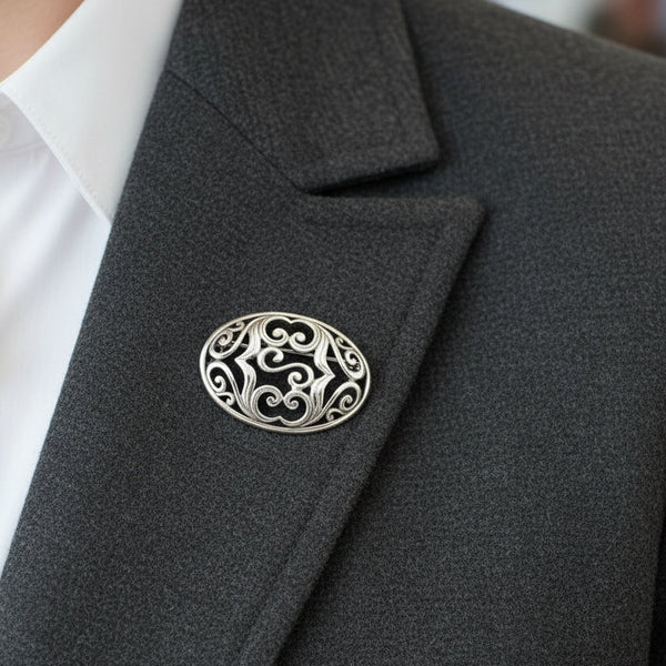 Vintage Sterling Silver Brooch in the Art Nouveau Style.