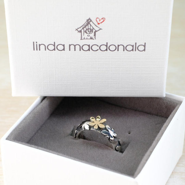 Silver and 9 ct Gold Flower Ring by Linda Macdonald.