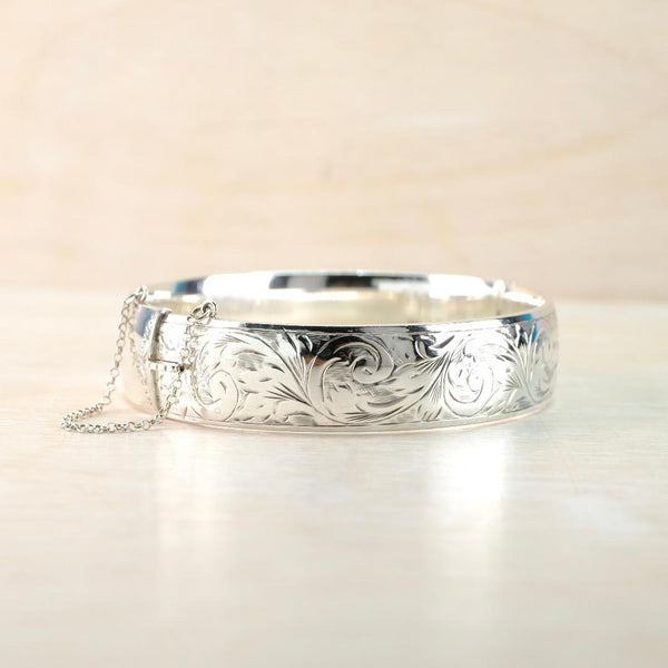 Vintage Sterling Silver Bangle Bracelet, Hallmarked London, 1960.