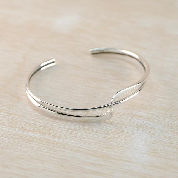 Vintage Hallmarked Sterling Silver Cuff Bangle with Crossover Twist.