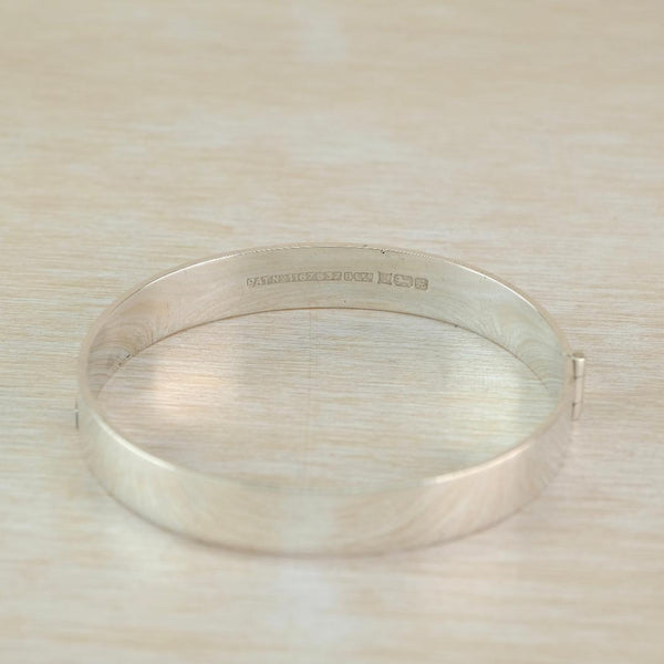 Vintage Engraved Silver Bangle Bracelet, Hallmarked in Birmingham 1975