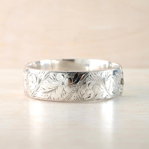 Vintage Silver Bangle Bracelet, Hallmarked Birmingham 1967.