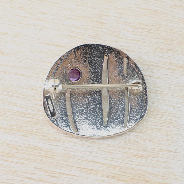 Vintage Sterling Silver Brooch with Amethyst.