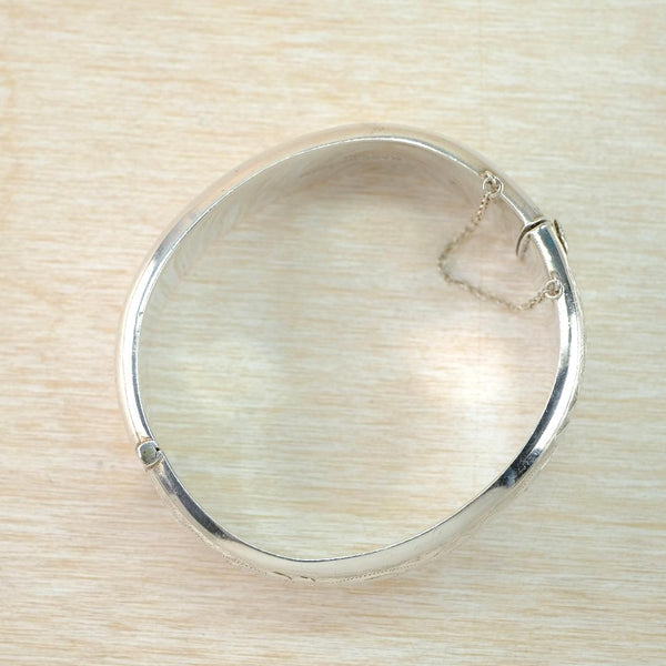 Vintage Silver Bangle Bracelet with Foliate Engraving, Hallmarked in Birmingham 1970