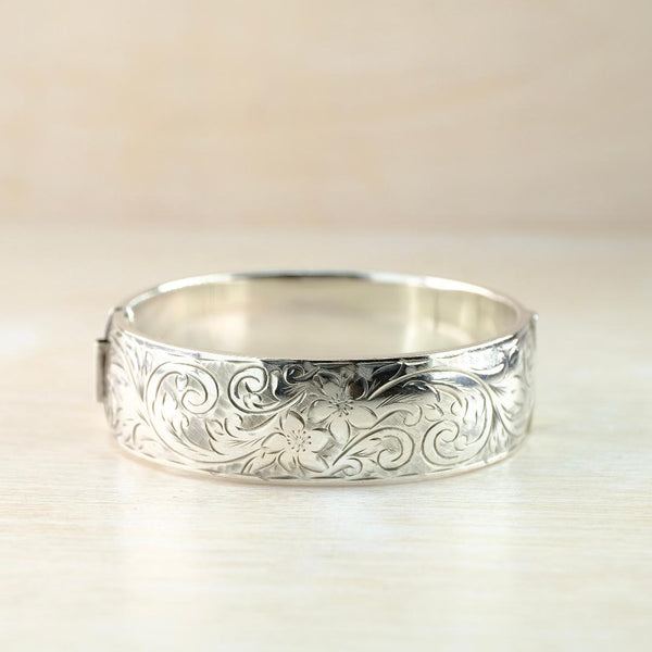 Sterling Silver Bangle Bracelet, Hallmarked in Birmingham 1963.