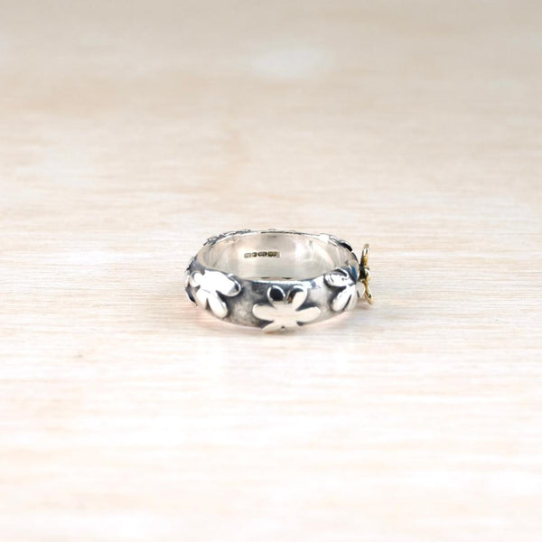 Silver and 9 ct Gold Flower Ring by Linda Macdonald.