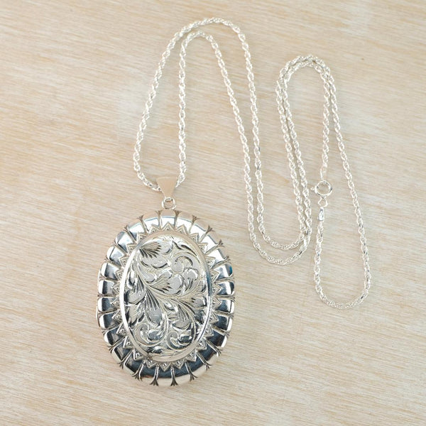Vintage Sterling SIlver Large Oval Locket Pendant, Hallmarked Birmingham, 1978