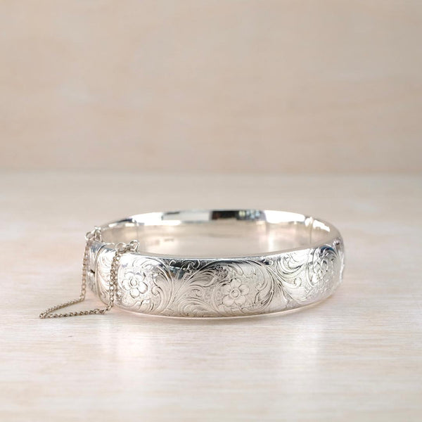 Vintage Silver Bangle Bracelet with Floral Engraving, Hallmarked in Birmingham 1972.