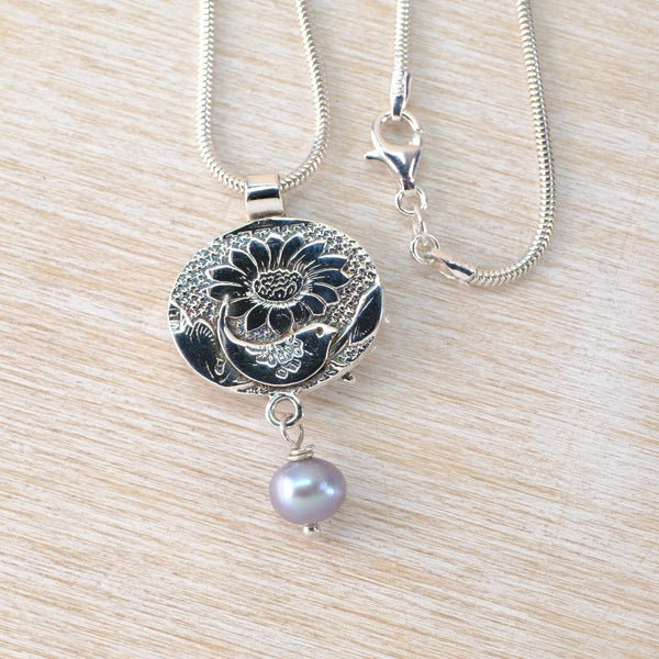 'The Birds and the Bees' Silver and Grey Pearl Pendant.