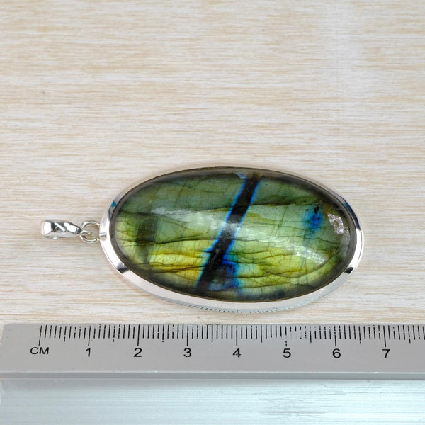Large Oval Silver and Labradorite Pendant.