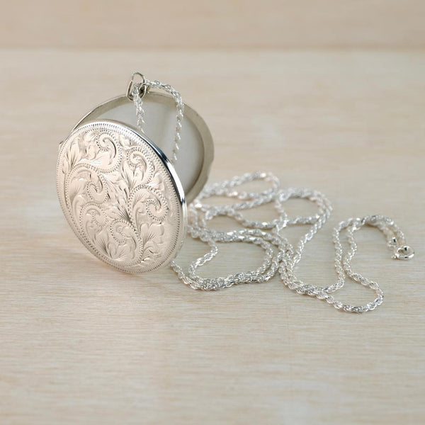 Vintage Sterling SIlver Large Round Locket Pendant, Hallmarked Birmingham, 1976