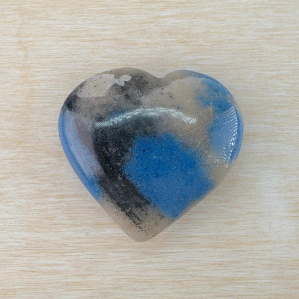Trolleite Gemstone Heart Pebble Paperweight.