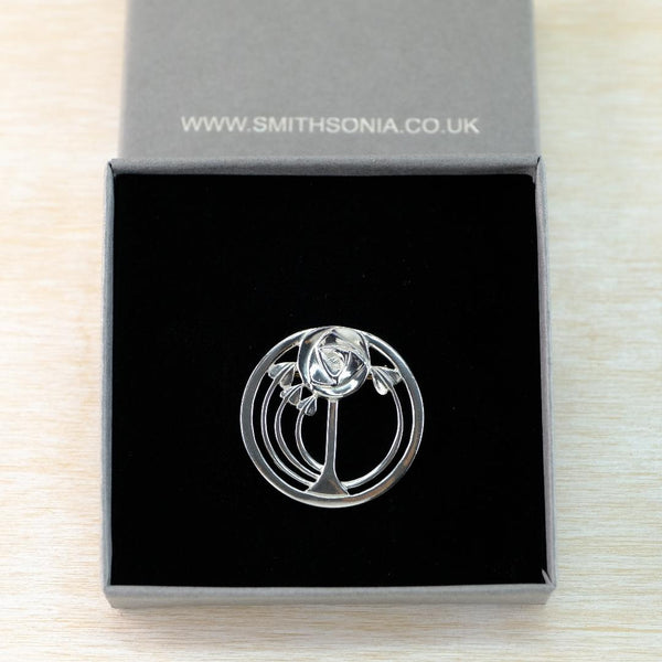 Vintage Sterling Silver Brooch by Wallis Hunter.