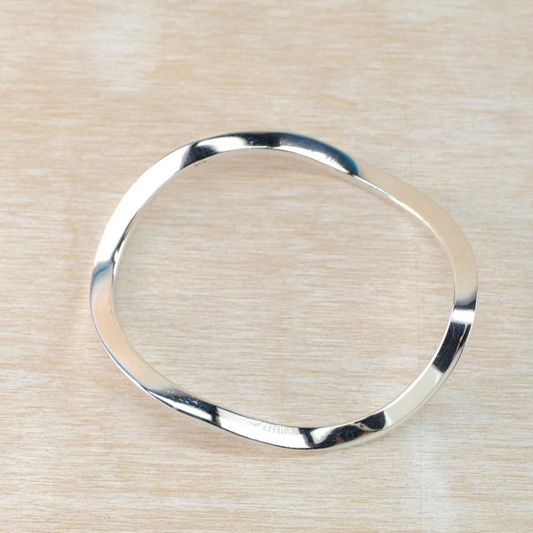 Vintage Hallmarked Sterling Silver Bangle Bracelet.
