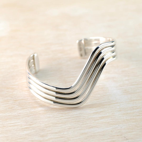 Vintage Hallmarked Sterling Silver Cuff Bangle Bracelet.