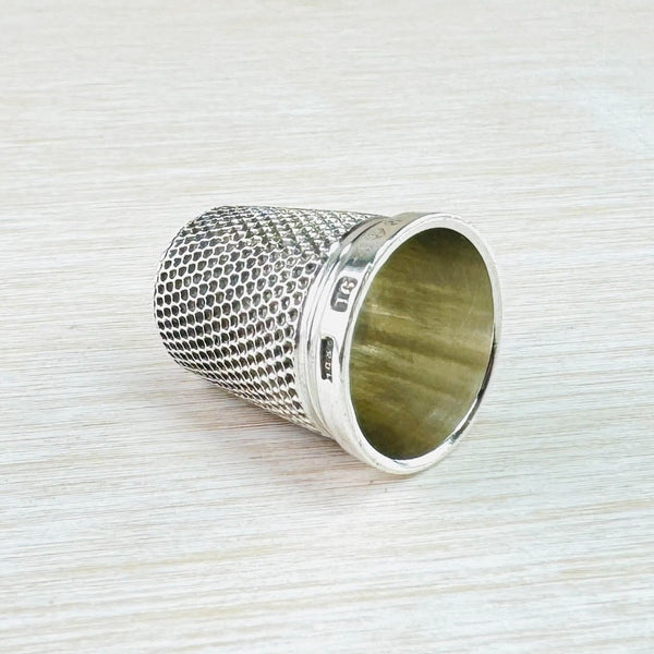 Antique Silver Thimble Hallmarked Chester, 1913.