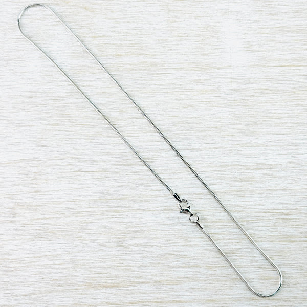 46 cm (18 inch) Sterling Silver Snake Chain.