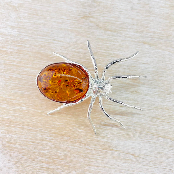 Sterling Silver and Amber Spider Design โ Smithsonia