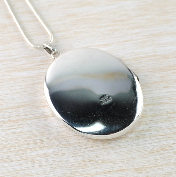 Vintage Sterling SIlver Oval Locket Pendant, Hallmarked Birmingham, 1975