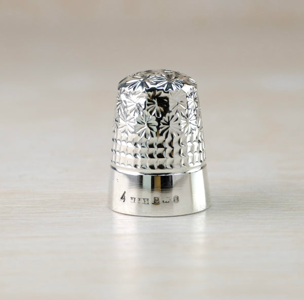 Vintage Silver Thimble Hallmarked Birmingham, 1978