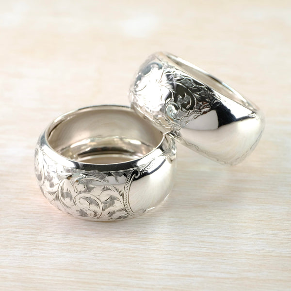 Pair of Round Antique Silver Napkin Rings, Hallmarked in Chester in 1908.