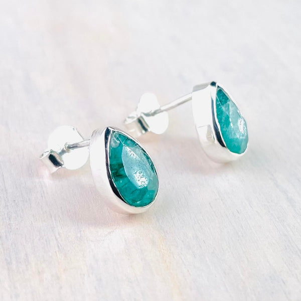 Tear Drop Emerald Quartz and Silver Stud Earrings.