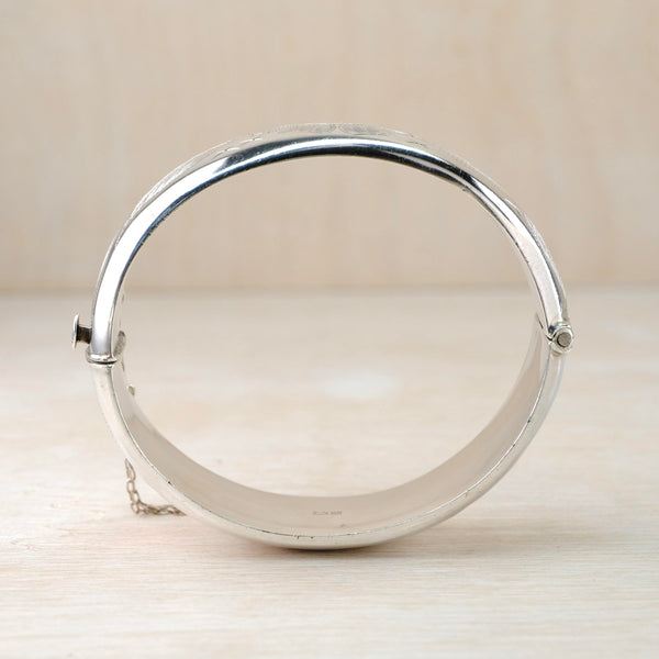 Vintage Sterling Silver Bangle Bracelet, Hallmarked in Birmingham 1971.