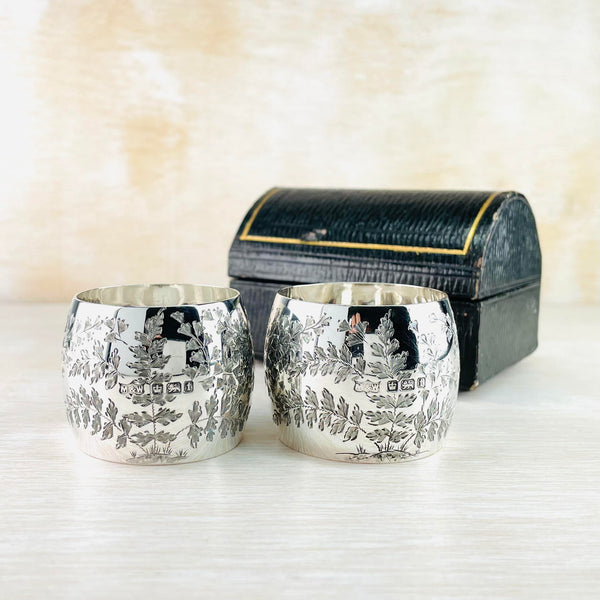 Boxed Pair of Antique Silver Napkin Rings, Hallmarked Sheffield, 1911.