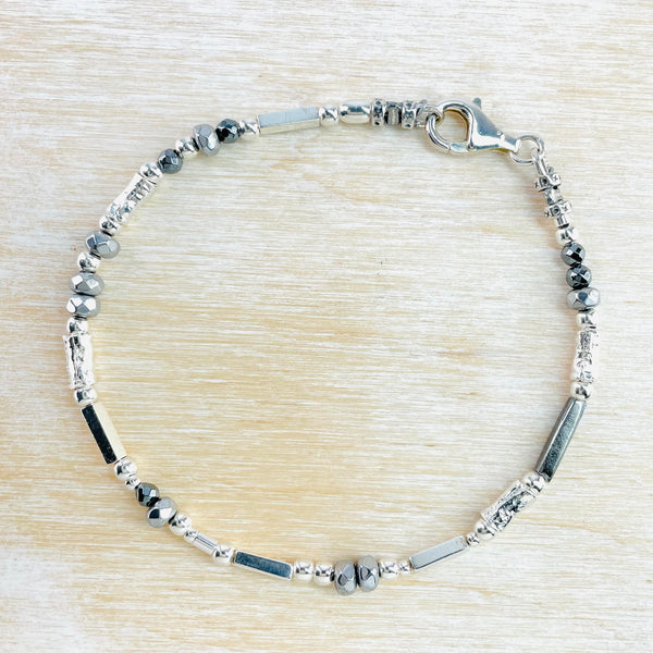 Gents Textured Sterling Silver and Hematite Beaded Bracelet.