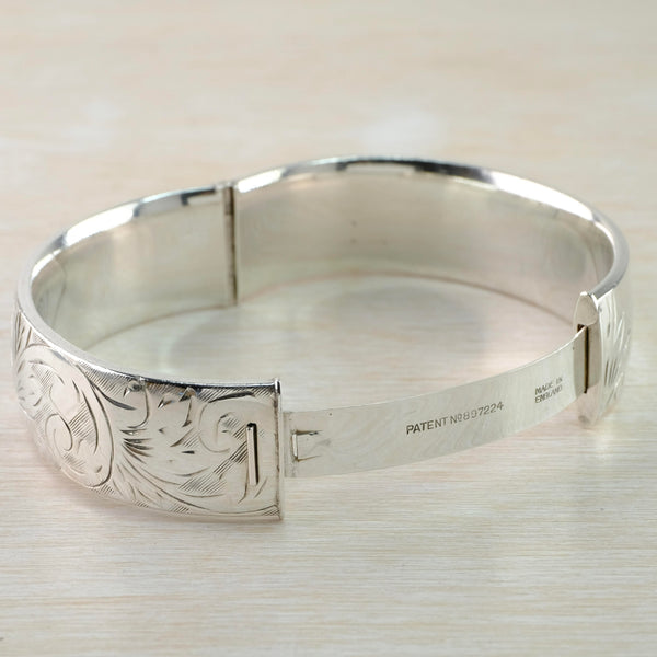 Heavyweight Vintage Sterling Silver Bangle Bracelet, Hallmarked in Birmingham 1974